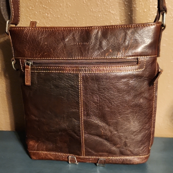 Leather JACK GEORGES Crossbody/ Shoulder Bag EUC